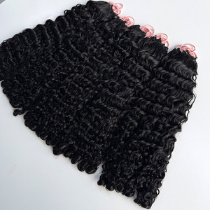 Cheveux bouclés birmans en crochet style bohème, couleur naturelle, texture douce et volumineuse, pour tresses au crochet - Product Image 2