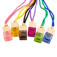 Vente en gros de 8ml de parfum liquide pour voiture Diffuseur de parfum pour voiture Bouteilles en verre pour l'air frais
