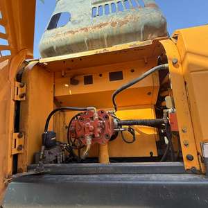 Used Hyundai 305 LC-9T Hydraulic Crawler Excavator 2022 <b>Model</b> 30 Ton Diesel <b>Engine</b> with Motor Gearbox Pump and Cheap Price - Product Image 4