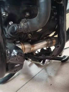 Adecuado para motocicletas <span class=keywords><strong>Triumph</strong></span> <span class=keywords><strong>Bobber</strong></span> Bonneville, modificado para silenciador de escape especial, sección central de escape de tres vías. - Product Image 4
