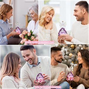 Statuette di Angeli sotto Cupola di Vetro - Regali di Natale e Compleanno per Donne, Mamme, Mogli - Confezione Regalo con Rose Vere Conservate, Fiori Eterni - Product Image 6