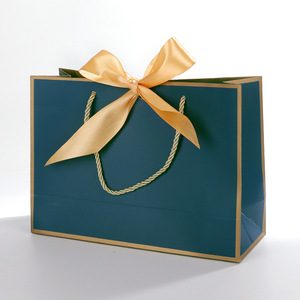 Venta al por mayor negro Tarjeta impresa logotipo bolso embalaje perfume paquetes de regalo entrega puntual cajas de papel personalizadas para regalos de ropa - Product Image 6