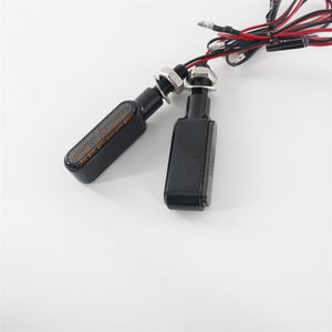 ไฟเลี้ยว LED สีเหลืองอำพันอัลลอยด์สังกะสีอเนกประสงค์ 12V สำหรับรถมอเตอร์ไซค์ฮาร์เลย์และจักรยานไฟฟ้า - Product Image 6