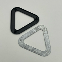 Œillet triangulaire personnalisé en plastique et métal écologique avec base de fixation pour la décoration de sacs et sacs à main, vente en gros