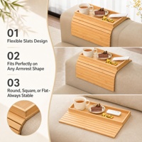 Plateau d'accoudoir de canapé en bambou pliable avec rainure antidérapante pour rangement de collations et boissons dans le salon