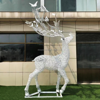 Sculpture urbaine publique extérieure, grande sculpture d'art en forme de cerf, sculpture de cerf en acier inoxydable, sculpture de cerf en fer