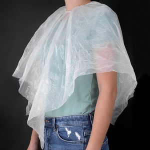 Cape de cou élastique jetable imperméable Polyester PE Capes de salon pour la teinture des cheveux à la maison Casquette de barbier en plastique permanente pour salon de coiffure - Product Image 3