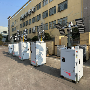 Éclairage de chantier à déploiement facile avec moteur Kubota pour l'éclairage temporaire des travaux routiers - Product Image 2