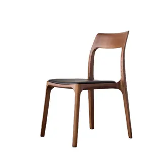 现代设计经典休息室家居家具餐椅木质餐厅真皮坐垫木椅