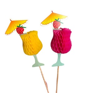 Disposable Cocktail Skewers With Strawberry Umbrella 19cm For Party Dessert Cake Decorations - Product Image 2