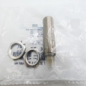 وحدة تحكم برمجة PLC صناعية أصلية جديدة BES008M BES M18MI-PSC80B-S04K 12-30VDC جاهزة في المستودع - Product Image 1