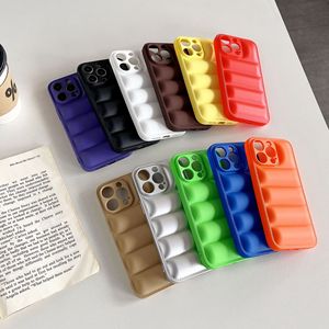 Cao Cấp Điện Thoại Pouch Xuống Áo Khoác Trường Hợp Ánh Sáng Mùa Đông Mềm TPU Điện Thoại Trường Hợp Đối Với iPhone 15 14 13 12 11 Xs XR 8 7 <span class=keywords><strong>6</strong></span> Cộng Với - Product Image 3