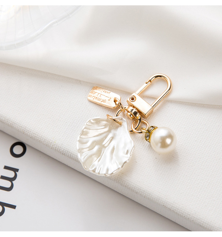Elegant Pearl Shell Keychain Pendant For Bag Charm - Oem
