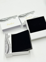 Boîte à bijoux avec logo personnalisable, style luxueux haut de gamme, avec doublure en velours pour les bagues, emballage cadeau