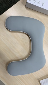 หมอนรองมือทำเล็บแบบพกพา วัสดุหนัง PU พร้อมฐานพลาสติก สำหรับงานทำเล็บ - Product Image 5