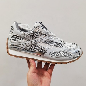 Chaussures de sport haut de gamme pour hommes <span class=keywords><strong>et</strong></span> femmes, baskets décontractées légères à coupe basse 2026, disponibles en 19 couleurs - Product Image 1