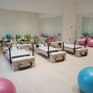 Cama de <span class=keywords><strong>Pilates</strong></span> de Madera de Roble de Grado Comercial, Máquina de Ejercicios de <span class=keywords><strong>Pilates</strong></span> Profesional, Venta Directa de Fábrica, Yingjimei - Product Image 1