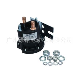 Accessoires pour voiturette de golf EZGO RXV : Support latéral de contacteur de relais de solénoïde 36V 609428 - Product Image 3