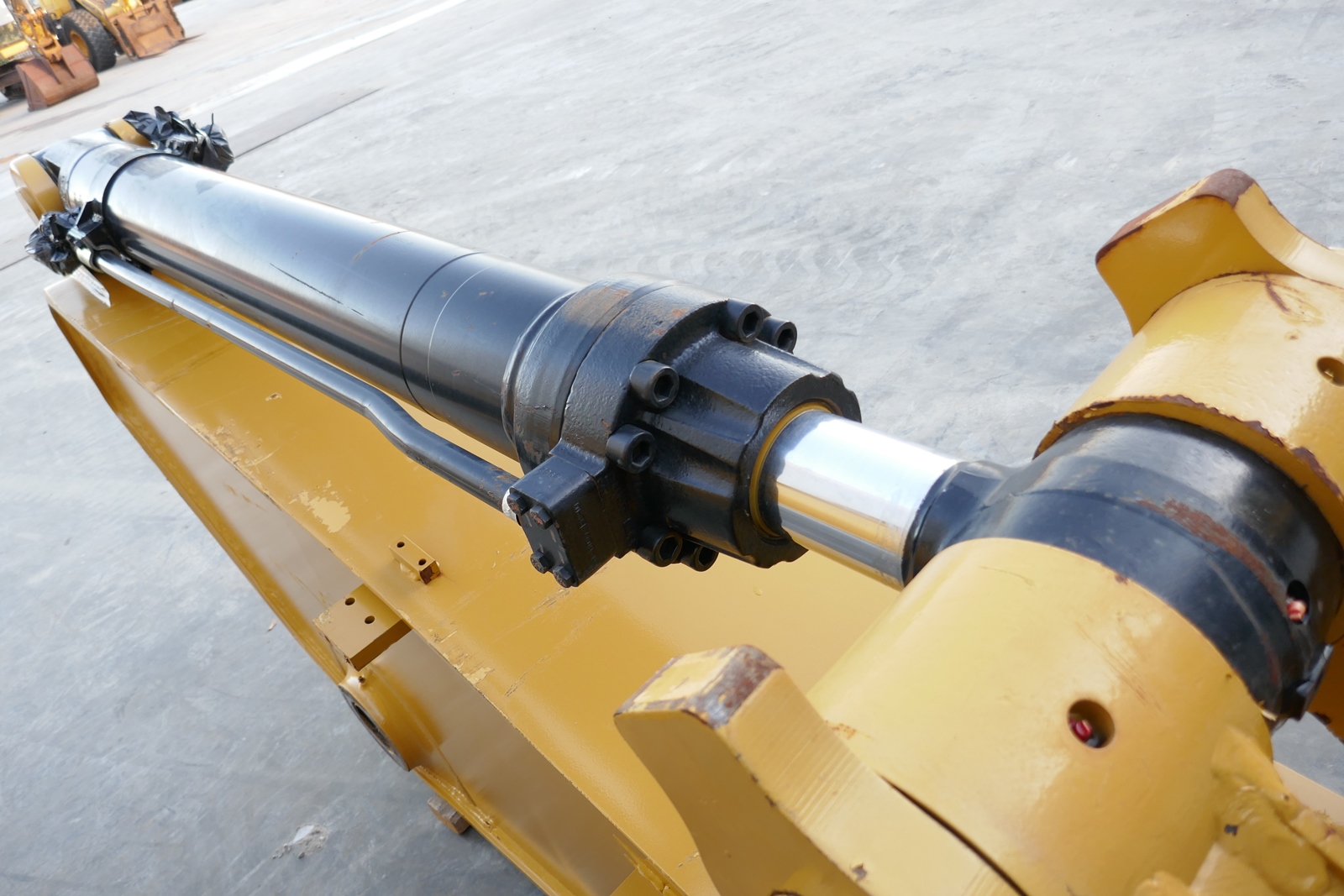 セルメダル Hitachi ZX 350 Excavator Cylinders - Durable & Efficient