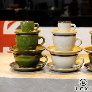 ชุดถ้วยกาแฟเอสเปรสโซเซรามิกเคลือบแบบวินเทจพร้อมจานรอง ถ้วยกาแฟเคลือบสีสันสดใสสำหรับร้านกาแฟ บ้าน สำนักงาน ขายส่ง รับสั่งทำ - Product Image 2