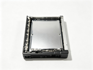 Caja de Almacenamiento de Datos Automotriz para Montaje en Panel VW P59464-001 con Marco Metálico, Interior Negro y Exterior Plateado - Product Image 2