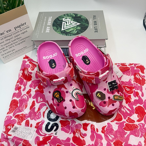 Sandales d'été unisexes Cro Cro Beep, motif camouflage singe, respirantes, semelle souple en EVA, imprimées en relief, promotionnelles - Product Image 1