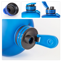 Custom 64 oz 2L Tour Deportes Jarra de agua Plástico Acero Botella de agua grande Cantimplora Termo