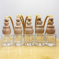 Diffuseur de parfum pour voiture en verre vide avec bouchon en bois en forme de gourde, pendentif désodorisant pour voiture, aromathérapie