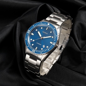 Reloj Cronos L6011MDiver para Hombre, Esfera Sunray Fifty, Fecha Automática, NH35, Resistente al Agua 200M, Bisel de Cerámica, Brazalete - Product Image 4