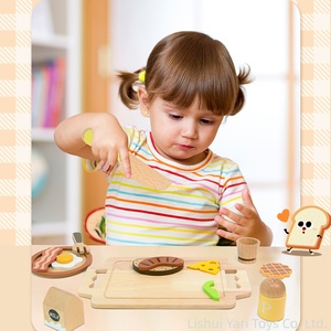 YARI Nuovo Design Set Colazione Giocattolo per Bambini in Legno Naturale con Vassoio per Tagliare Cibo e Giocare - Product Image 4