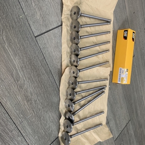 Soupape de moteur C15 C18 500-8527 210-2542 104-7184 122-0322 194-4897 468-8824 468-8825 3512 3516 Soupape d'admission et d'échappement du moteur - Product Image 4