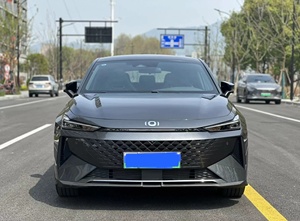 2024 changan UNIV IDD coche eléctrico inteligente 1.5l híbrido sedán 2wd EV coche barato nuevos vehículos de energía changan <span class=keywords><strong>uni</strong></span> V qiyuan a06 - Product Image 4