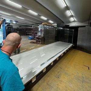 Aquarium acrylique boule personnalisée en usine privée-Design géométrique unique pour aquariums modernes - Product Image 5