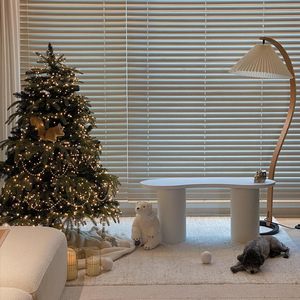 Exclusivo Adorno Navideño Artesanal de Ardilla, Ecológico, para Árbol de Navidad, Venta al por Mayor de Decoraciones Navideñas - Product Image 4