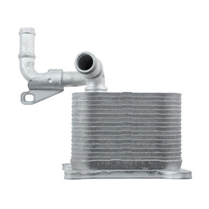 หม้อน้ำ 079117015A สำหรับ Audi A4 A5 A6 A8 Q7 อะไหล่ทดแทนแบบระบายความร้อนด้วยน้ำ ขนาดแกนกลาง 15x9x10 ซม. - Product Image 1