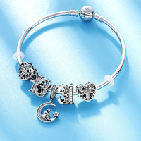 Vente en gros OEM/ODM pendentif personnalisé en argent sterling 925 zircon cubique fille croissant de lune breloques