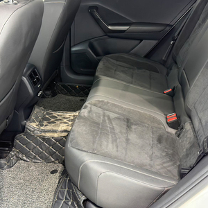 Auto Usado con Pintura Original, Volkswagen <span class=keywords><strong>T</strong></span>-<span class=keywords><strong>ROC</strong></span> <span class=keywords><strong>2022</strong></span> 280TSI 150PS R-<span class=keywords><strong>Line</strong></span> Pro PLUS, SUV a Gasolina, Cámara de Reversa, Asientos de Cuero Eléctricos - Product Image 5