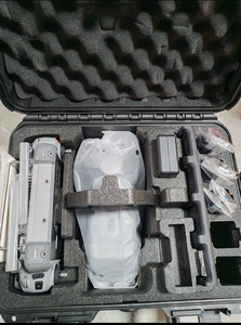 Drone d'entreprise Matrice 4E M4E RTK avec reconnaissance IA intelligente, caméra 4K, transmission 2KM, matériau plastique - Product Image 2