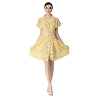Robe Courte d'Été en Dentelle Unie à Col Revers, Col en V, Manches Courtes, Ceinture à la Taille, Boutonnage Simple sur le Devant, en Crochet