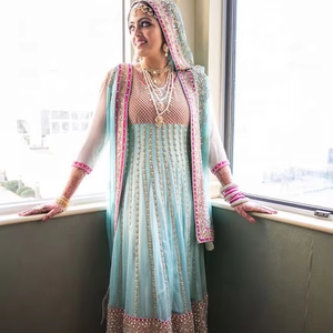 Kamiz long élégant indien/pakistanais/panjabi, Lehenga Choli évasé pour mariage, broderie Zardozi lourde, en acétate - Product Image 4