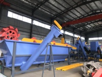 Machine automatique de bouteille d'eau usagée de recyclage en plastique avec boîte de vitesse de moteur de déshydratation et roulement longue durée et bon service