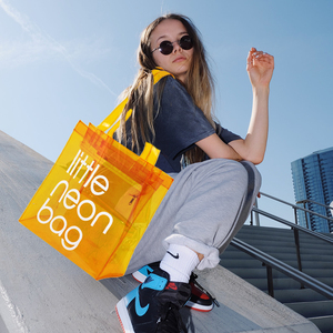 Bolso <span class=keywords><strong>de</strong></span> <span class=keywords><strong>Playa</strong></span> <span class=keywords><strong>de</strong></span> Plástico Transparente Personalizado con Logotipo para Mujer, <span class=keywords><strong>Bolsas</strong></span> <span class=keywords><strong>de</strong></span> Compras Transparentes para Chicas, Bolso Tote <span class=keywords><strong>de</strong></span> PVC Neón - Product Image 2