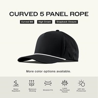 Casquette de golf haute performance à 5 panneaux, bicolore, motif Argyle, personnalisée, découpée au laser, perforée, imperméable, à visière incurvée, avec cordon