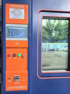 225L <span class=keywords><strong>Climatic</strong></span> Tester <span class=keywords><strong>chamber</strong></span> สำหรับอุณหภูมิและความชื้นทดสอบ - Product Image 3