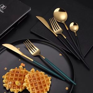 للبيع بالجملة مجموعة أدوات مائدة ذهبية من معدن التيتانيوم مطلي بالذهب من الفولاذ المقاوم للصدأ 4 بورتوغال أدوات مائدة لحفل الزفاف - Product Image 5