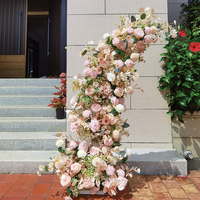 Arche de mariage florale artificielle en métal en forme de corne de taureau, support extérieur avec finition artisanale pour événements de mariage (vente en gros)