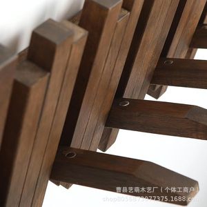 Perchero de pared de madera maciza con 5 ganchos, hecho a mano en nogal negro, para la entrada, pasillo o detrás de la puerta. - Product Image 1