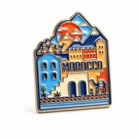 Épinglette en émail souple plaquée or, souvenir de voyage du Maroc, motif Montagnes de l'Atlas et chameau, style badge marocain