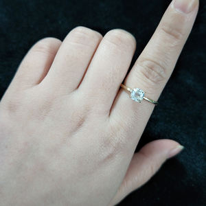 Starsgem fine jewelry 14k solid gold cushion cut moissanite center stone solitarie ring per fidanzamento - Product Image 3