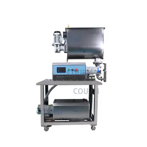 Cream heating mixing bath salt semi-automatic rotor pump single head liquid mixing automatic replenishing liquid filling machine